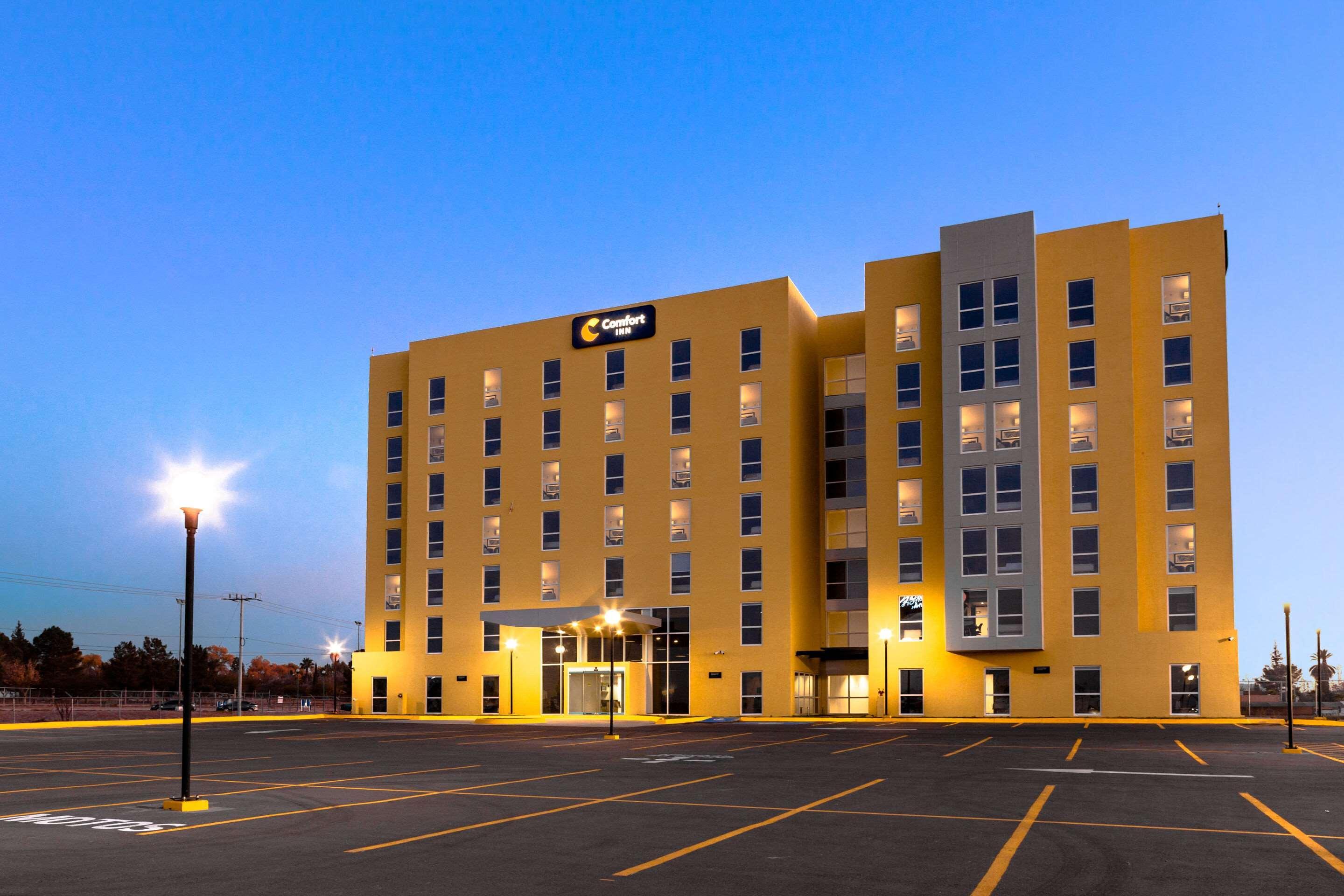 Comfort Inn Delicias Exterior photo